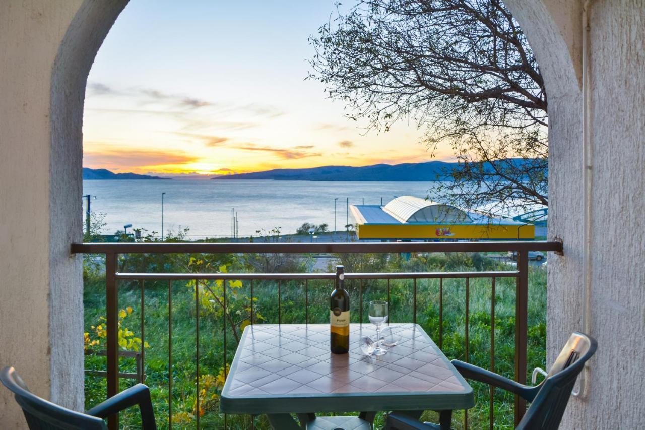 Apartments With A Parking Space Senj - 11520 Екстер'єр фото