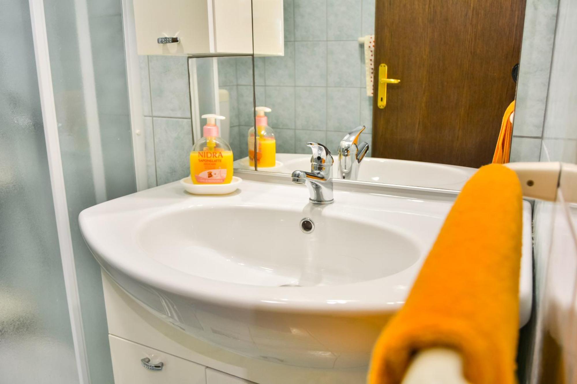 Apartments With A Parking Space Senj - 11520 Номер фото